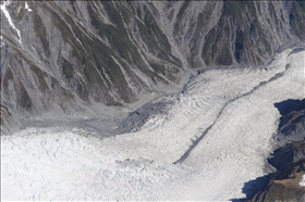 Mount Cook (3754m) let